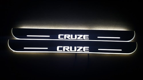 BoostZone 12456 Chevrolet Cruze Plastik Işıklı Kapı Eşiği 2Li Yedek Parça