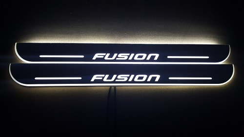 BoostZone 12505 Ford Fusion Plastik Işıklı Kapı Eşiği 4Lü Yedek Parça